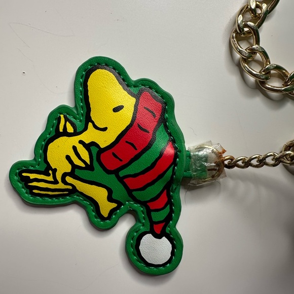 Loungefly Green and Red Snoopy Wreath Crossbody Bag NWOT - Picture 5 of 9